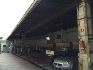 Demolizione struttura prefabbricata e casa adiacente supermercato Dimeglio